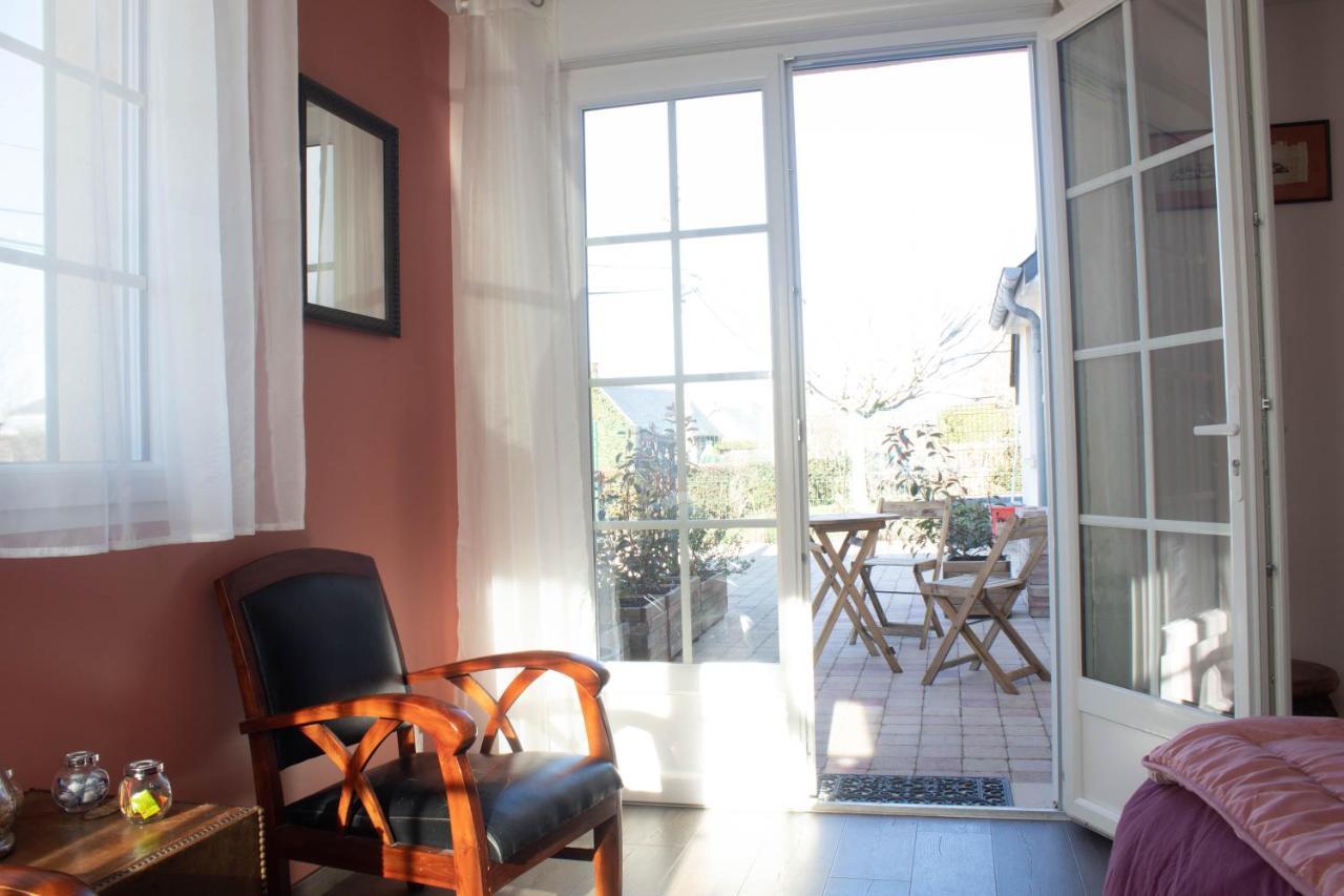 Du Cote De Chez Swann 1 Bed and Breakfast Trouville-sur-Mer Eksteriør billede